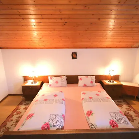 Jaegerhof-2 By Interhome